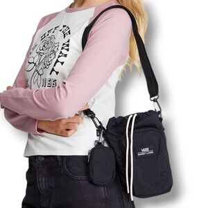 Vans x Sandy Liang Crossbody Bag | Black | GUC